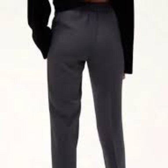 Aritzia Wilfred Women's Darontal Classic  Ankle  Pant Kinetic Gray Size 10 - Picture 2 of 8